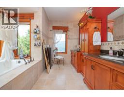 1309 Eagle Ridge Road, Lumby, BC V0E2G4 Photo 25
