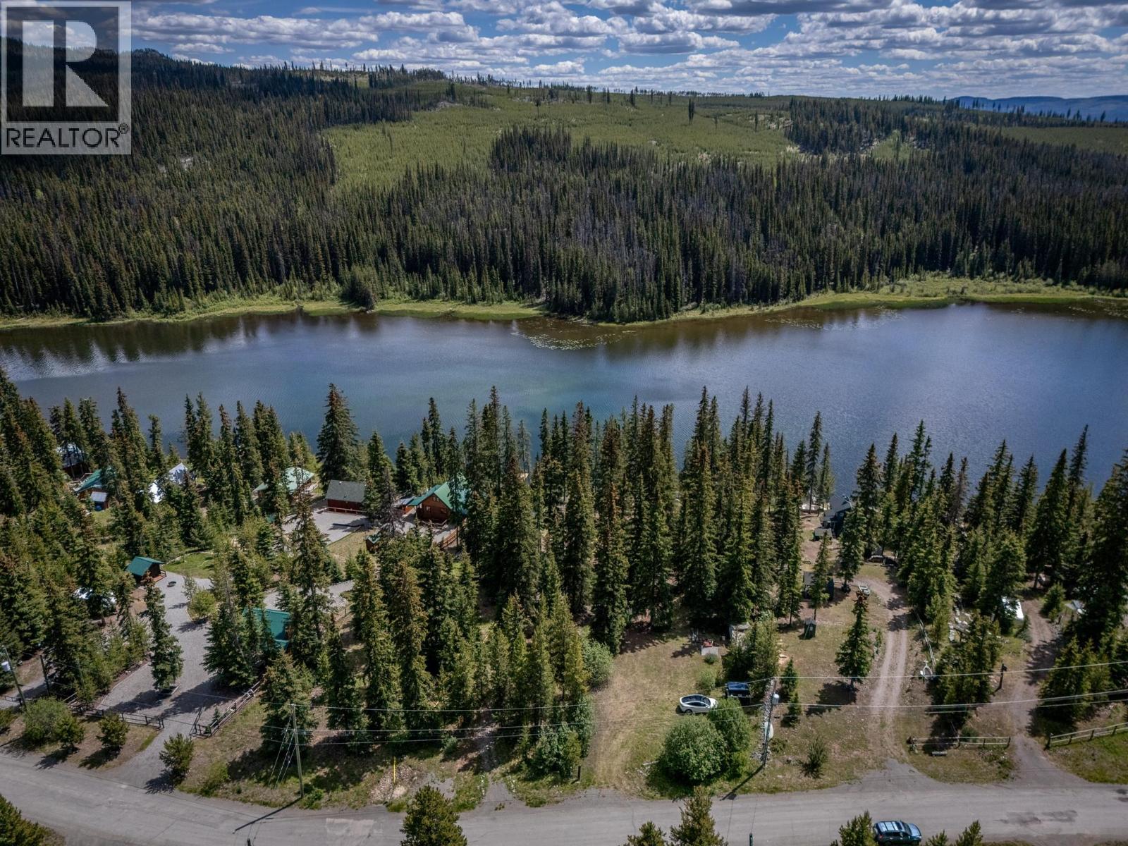 4864 PASKA LAKE Road - Image 32