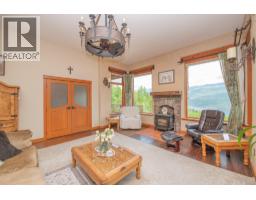 1309 Eagle Ridge Road, Lumby, BC V0E2G4 Photo 18