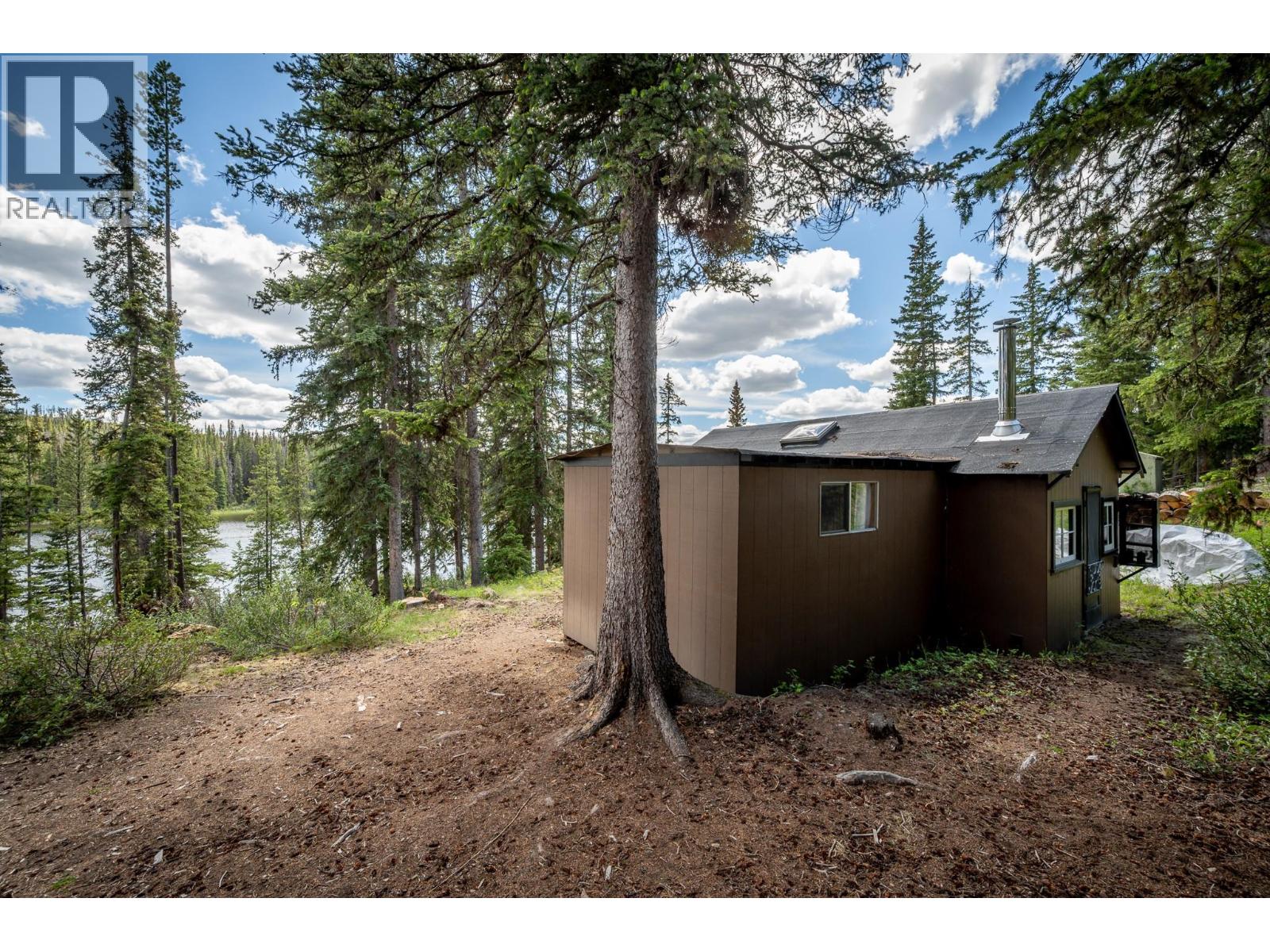 4864 PASKA LAKE Road - 22