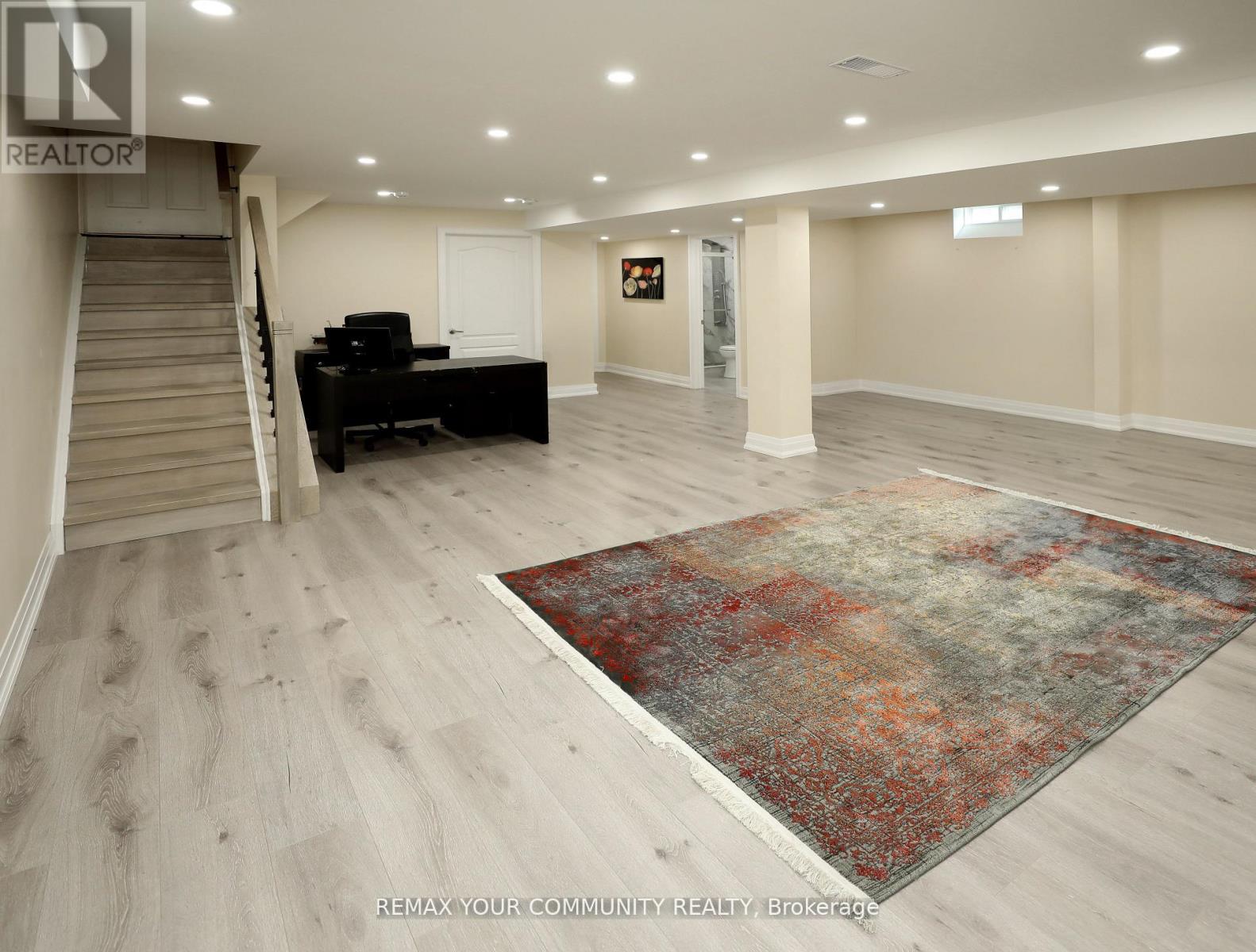 39 KAVANAGH AVENUE - 27
