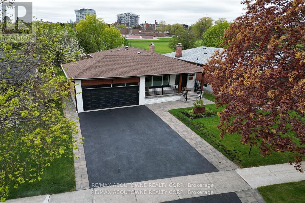 3302 CARDROSS ROAD - 43