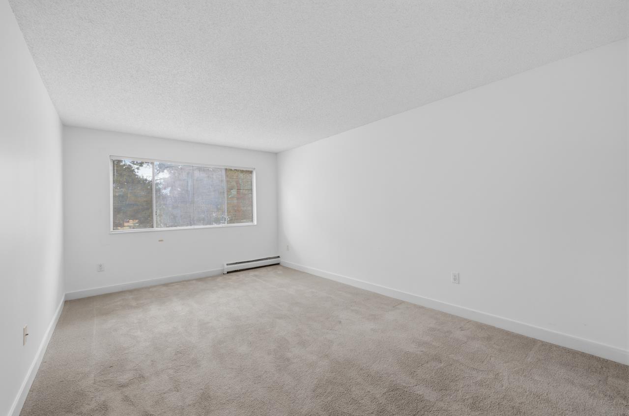 210 5700 200TH STREET, Langley