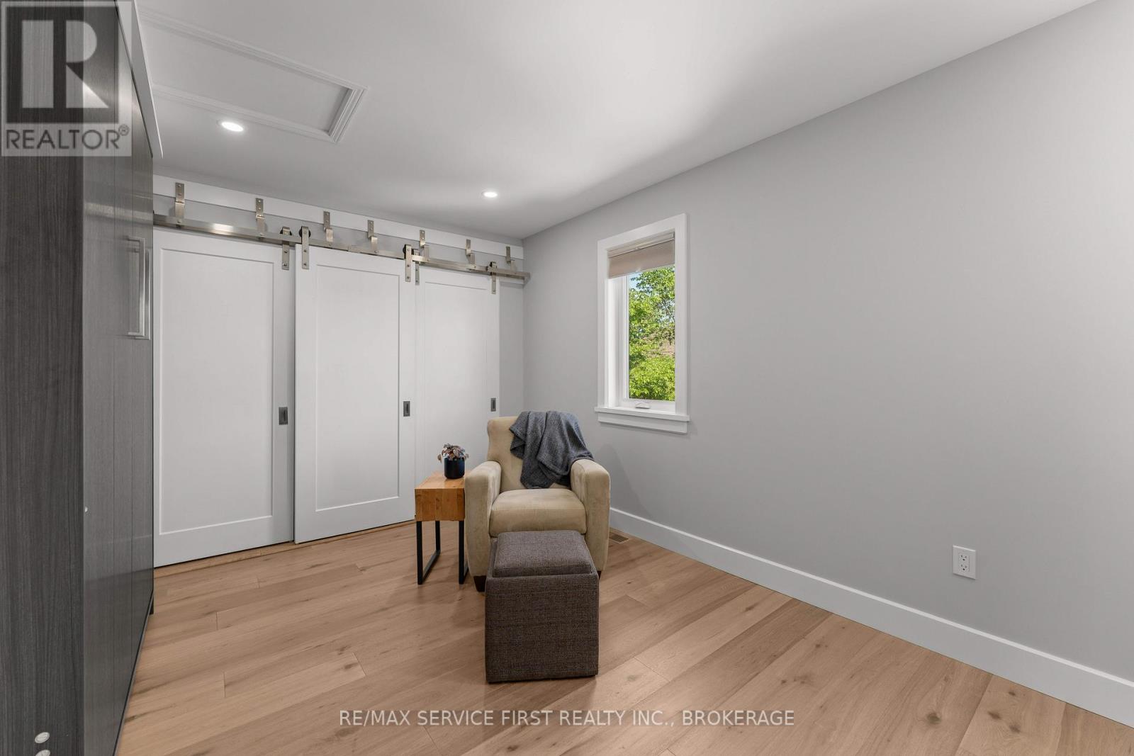 15 GRANGE STREET - 33
