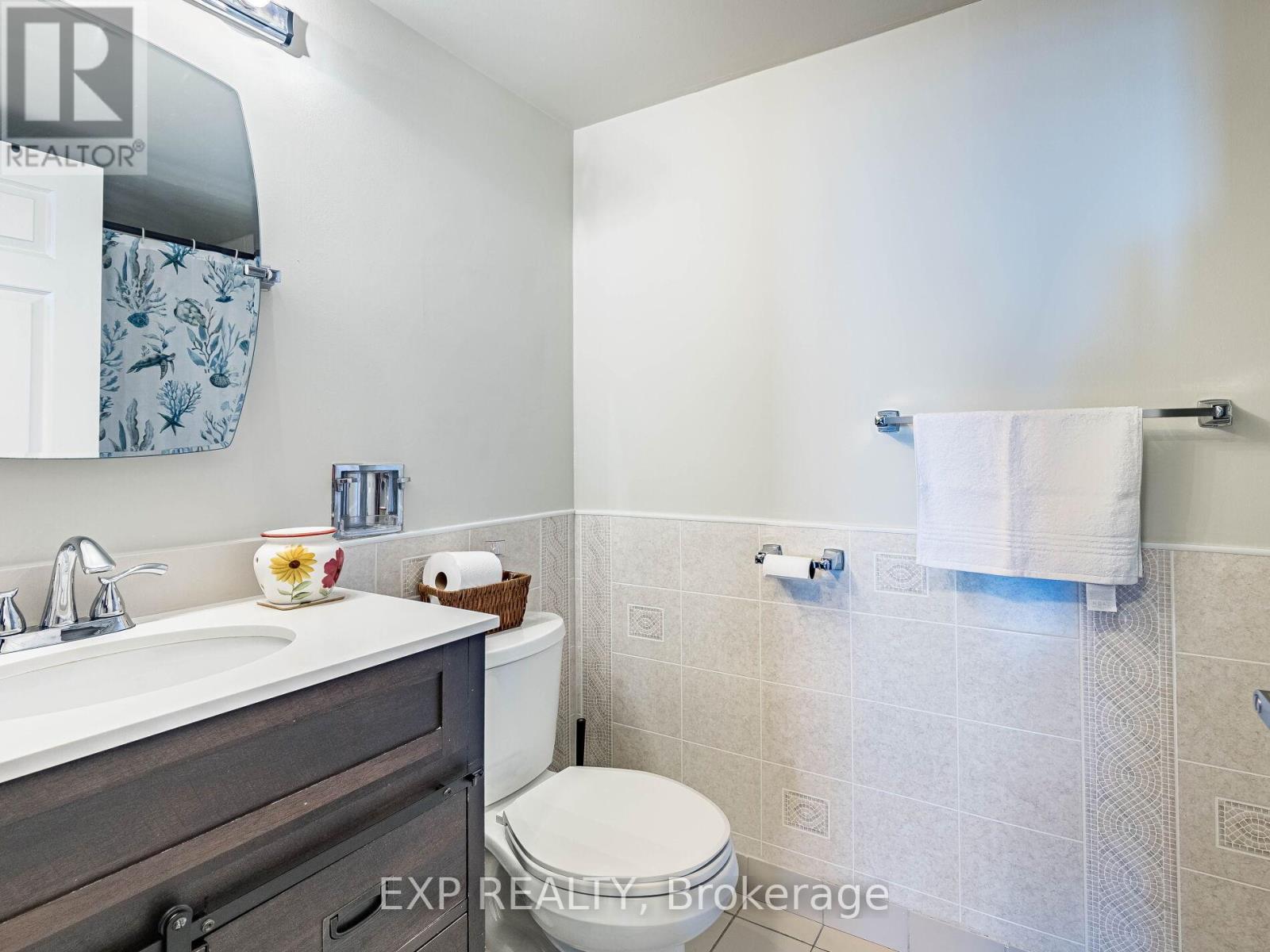 #907 25 AGNES STREET - 19