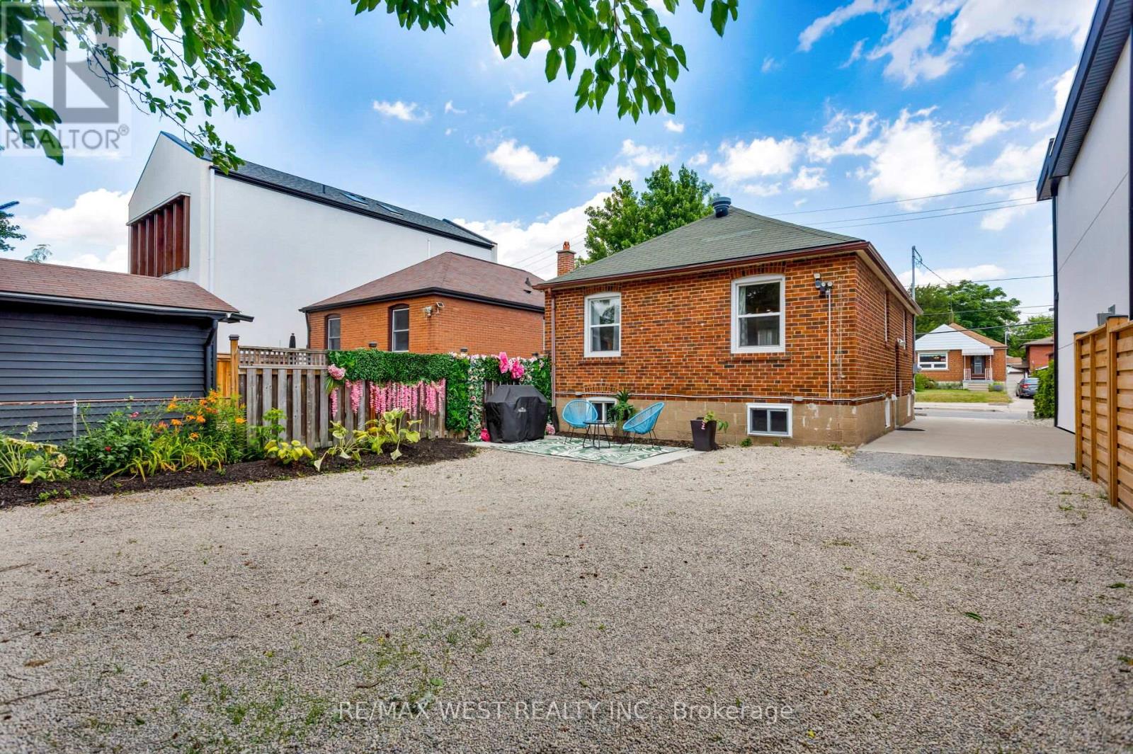 42 STEPHEN DRIVE - Image 29