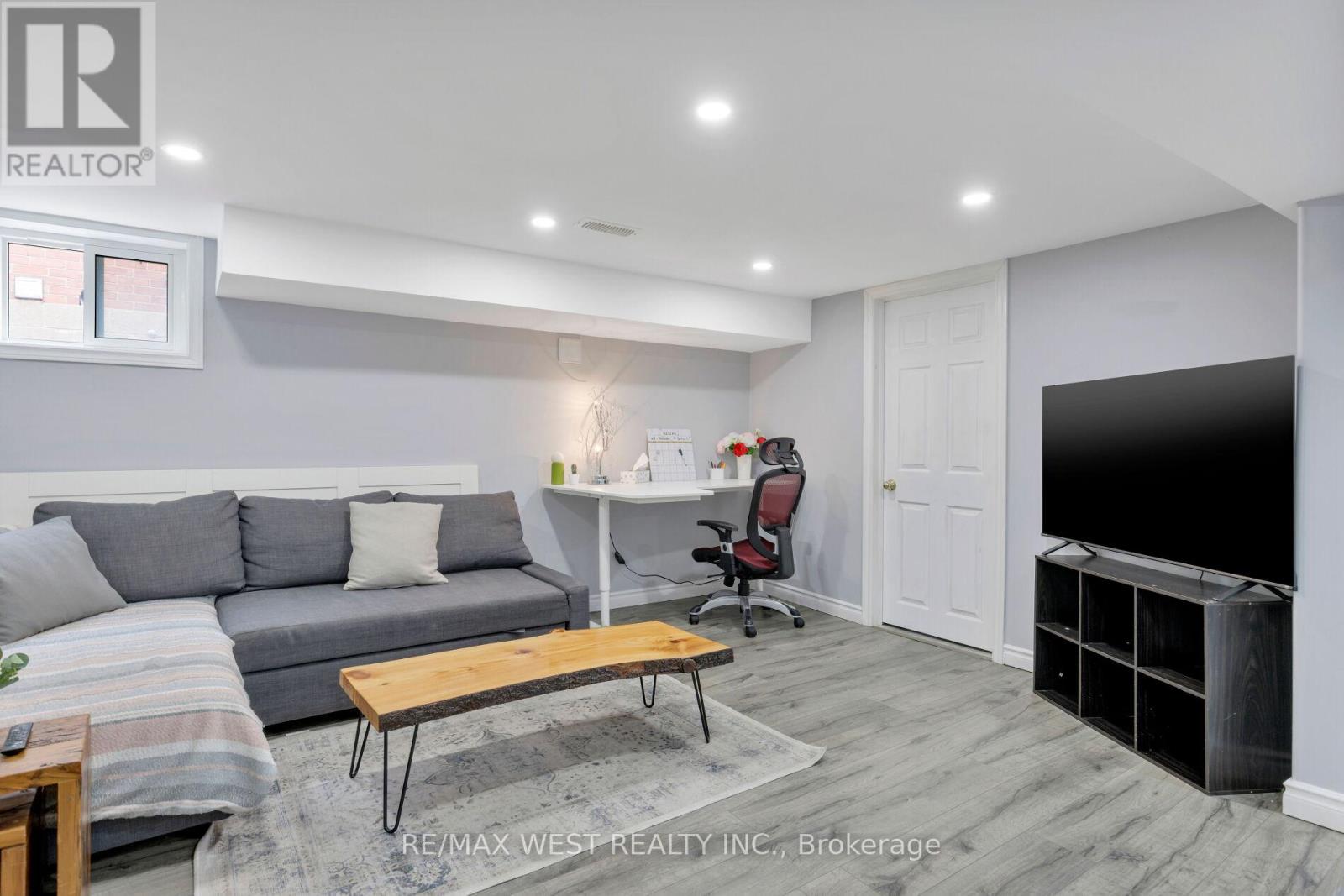 42 STEPHEN DRIVE - Image 38