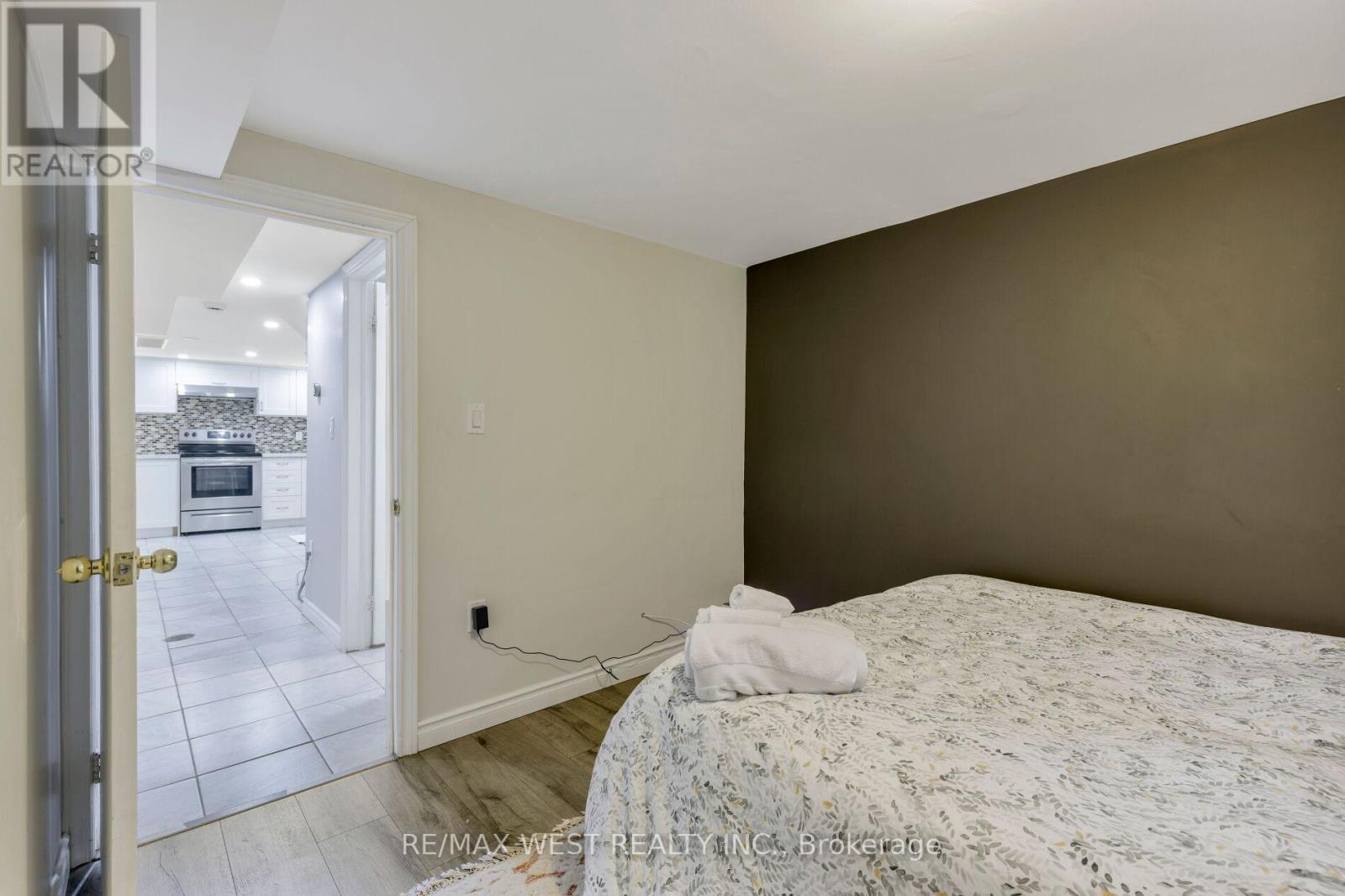 42 STEPHEN DRIVE - Image 44
