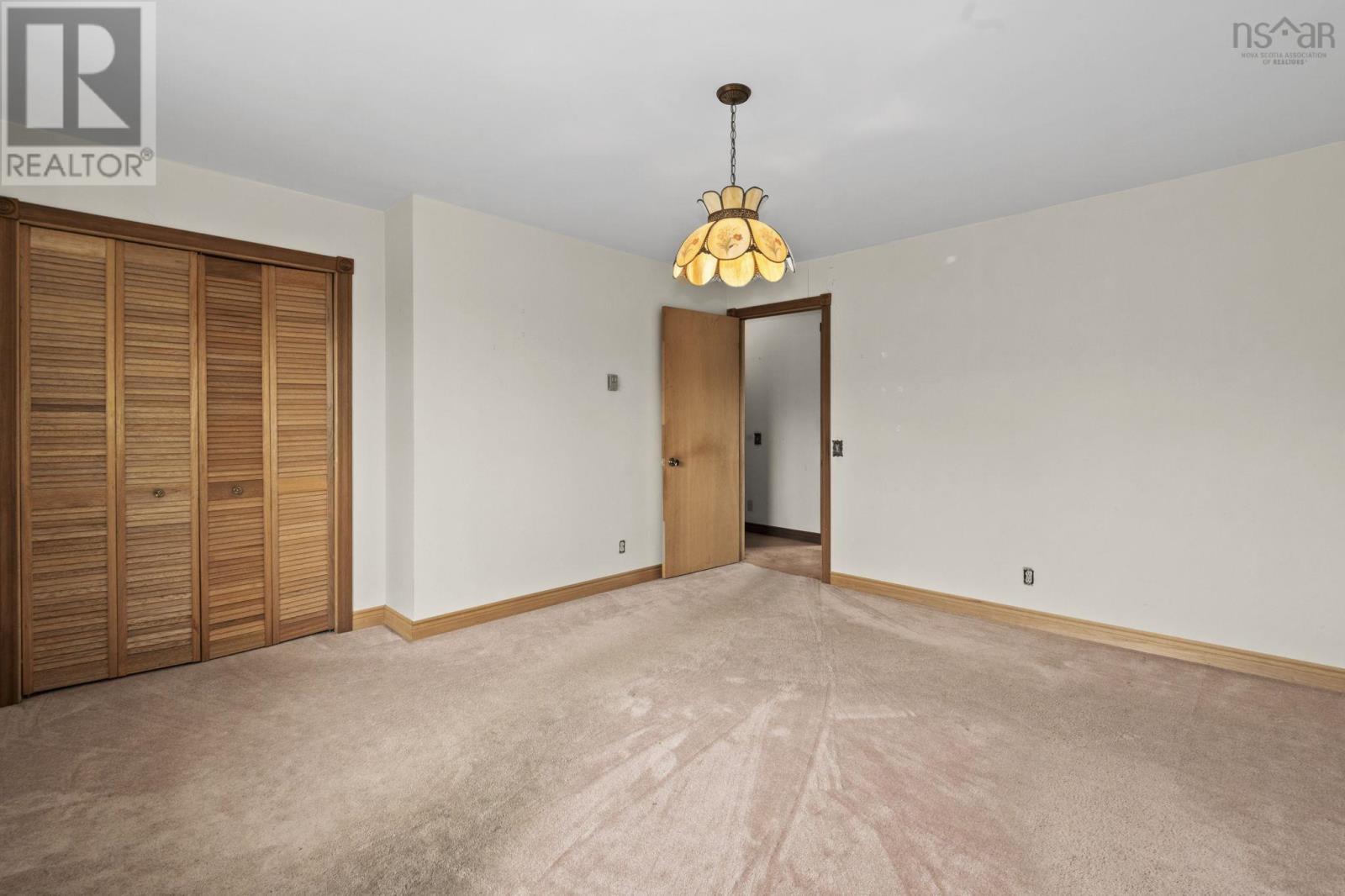 2395 St. Margarets Bay Road - 23