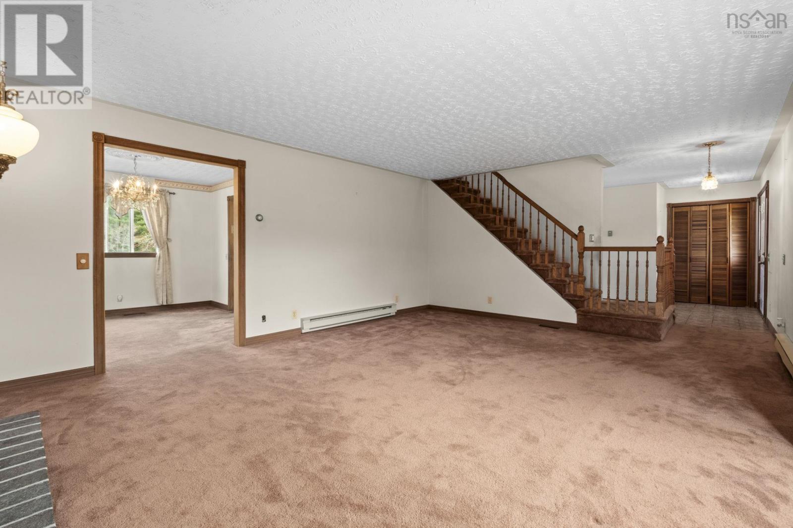 2395 St. Margarets Bay Road - 8