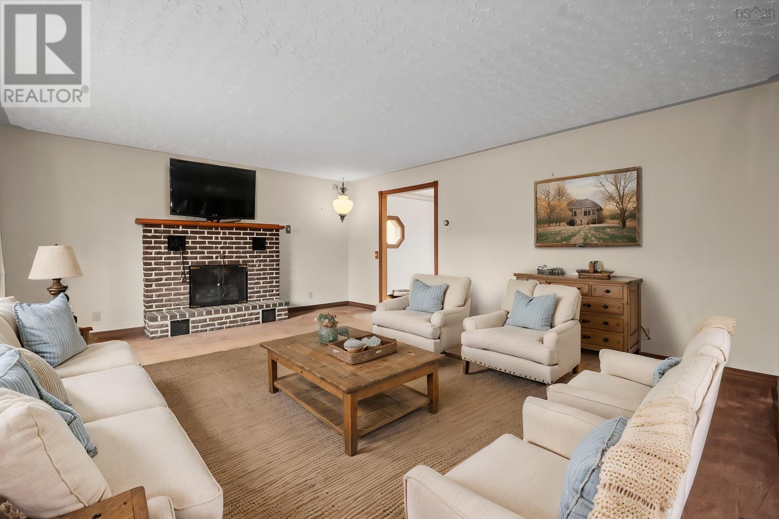 2395 St. Margarets Bay Road - 7