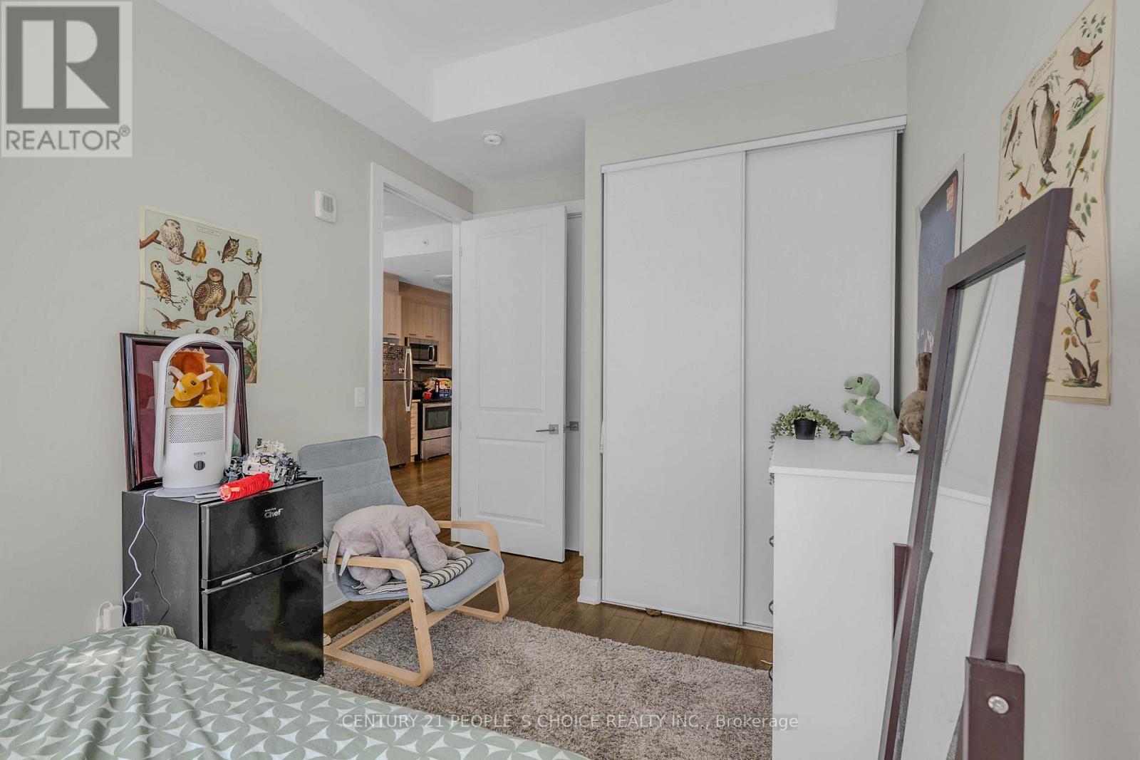 #514 150 MAIN STREET W - 18
