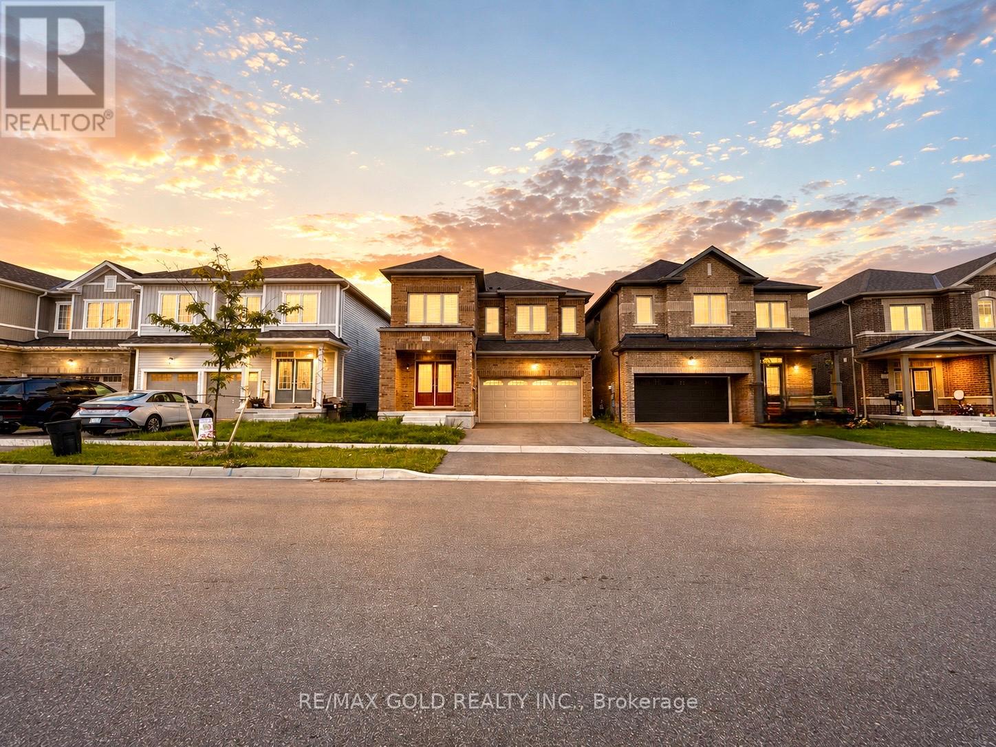 363 LEANNE LANE - 1