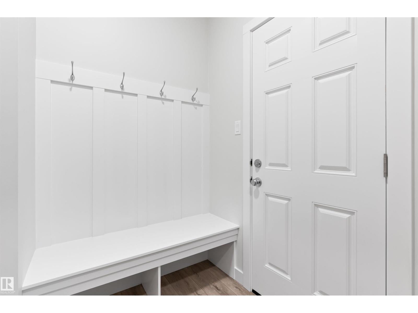 784 Bank DR - 21
