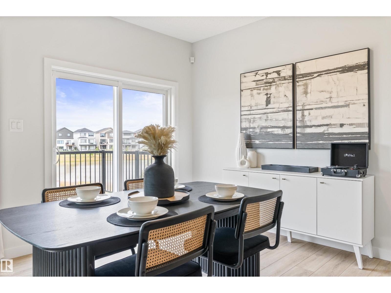 784 Bank DR - 24