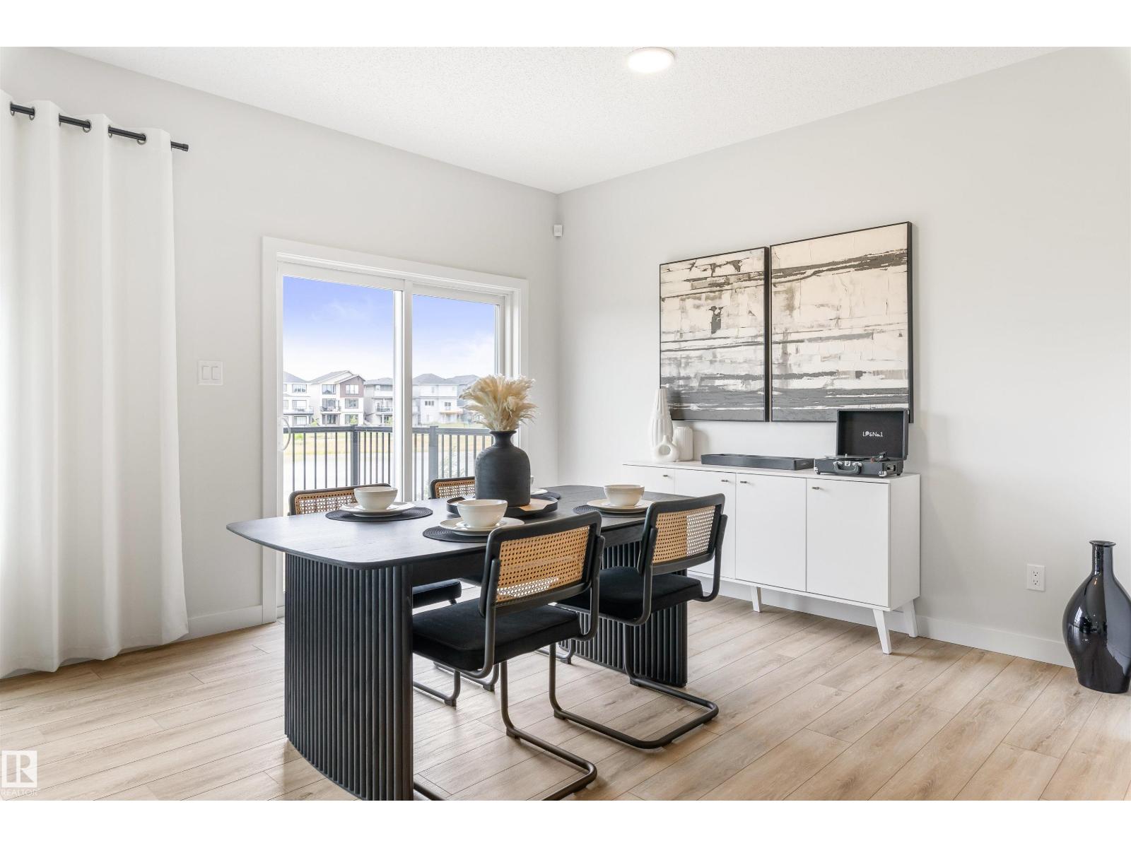 784 Bank DR - 30