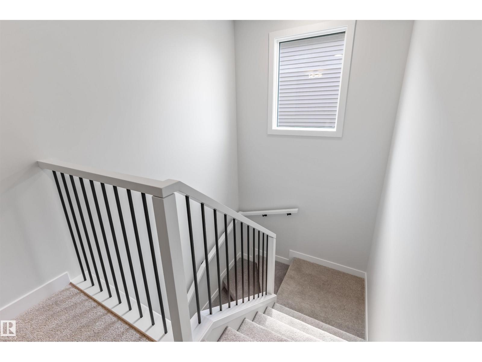 784 Bank DR - 40