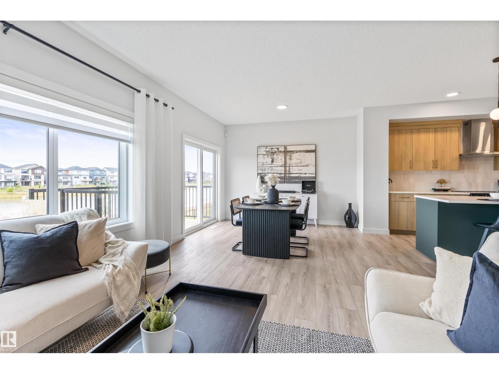 784 Bank DR - 6