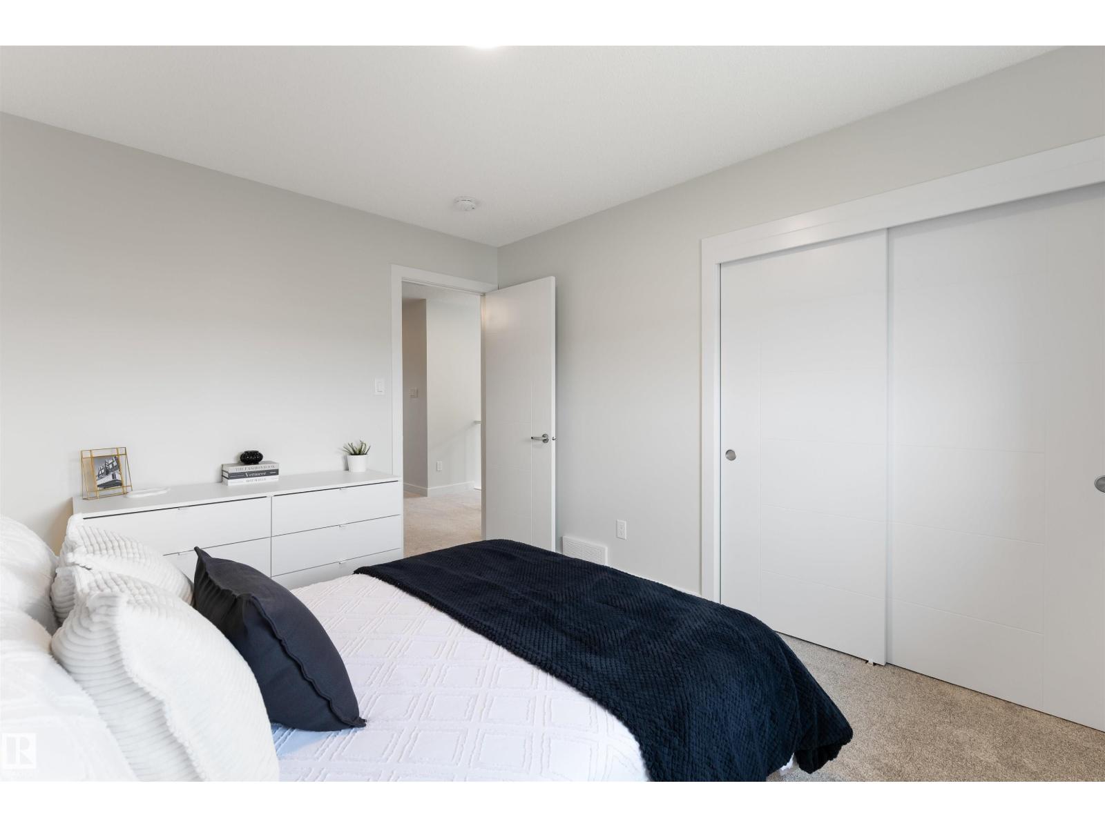 784 Bank DR - 60