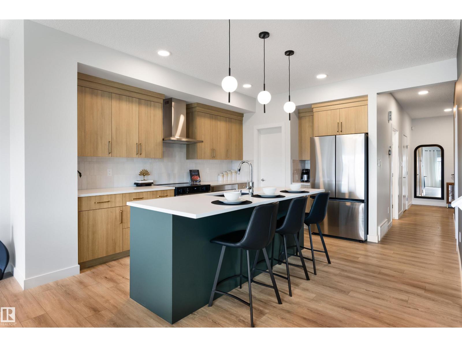 784 Bank DR - 7