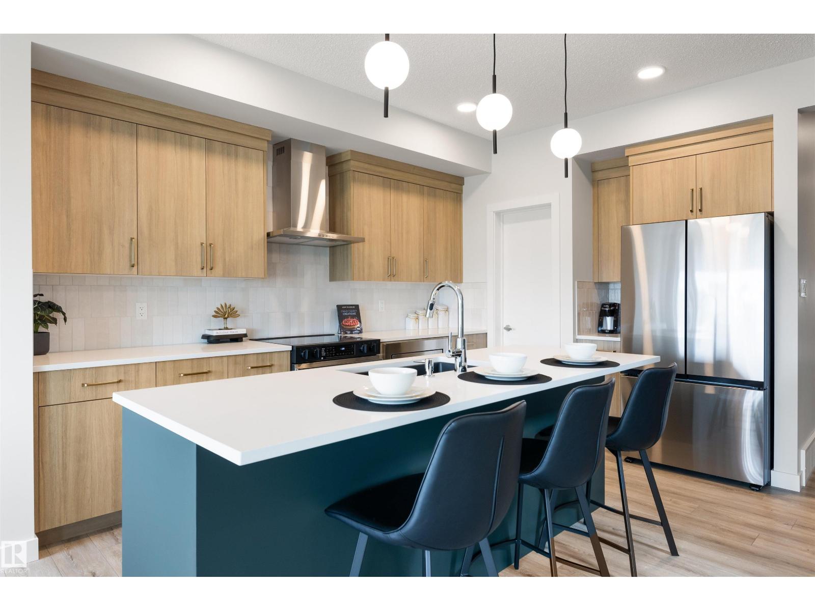 784 Bank DR - 8