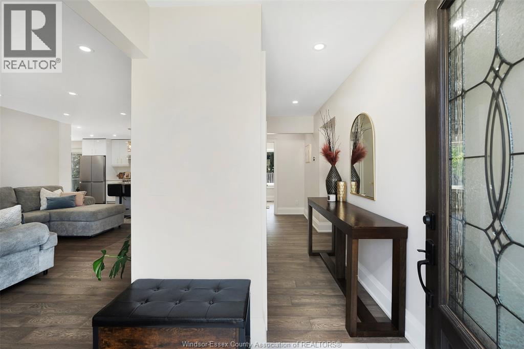 255 FORT STREET - 4