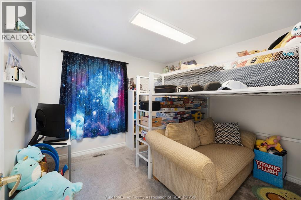 255 FORT STREET - 22