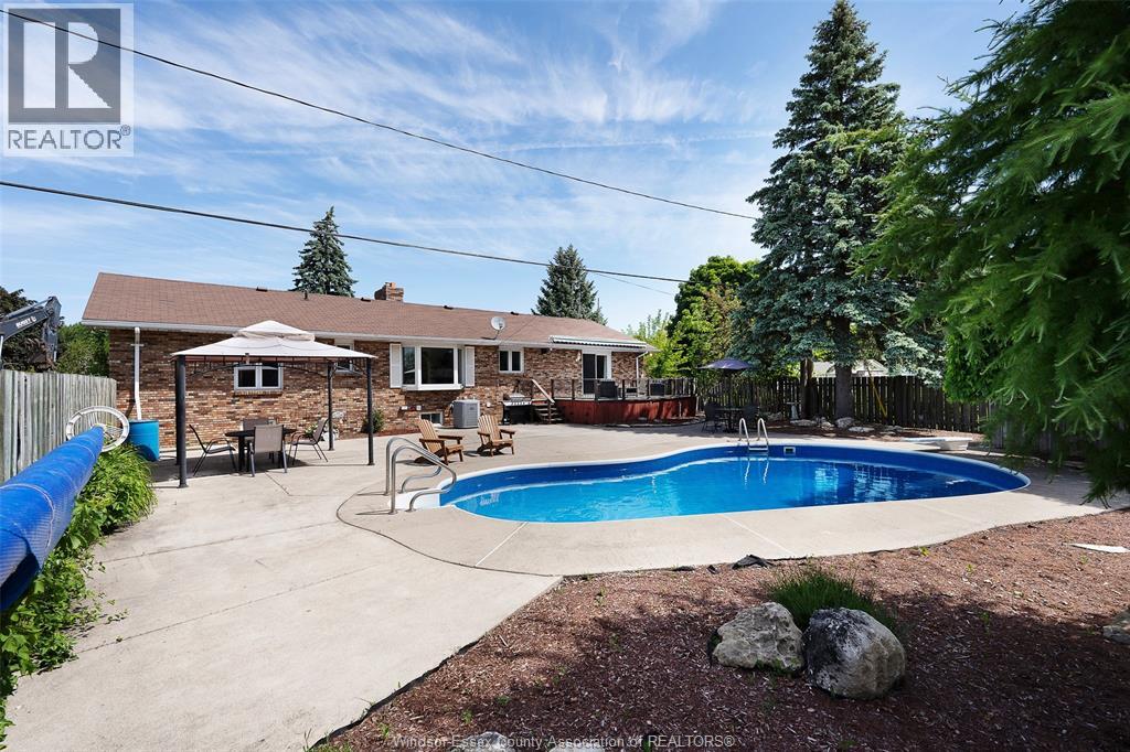 255 FORT STREET - 38