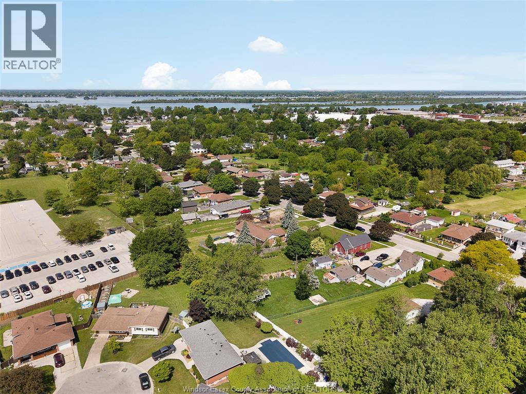 255 FORT STREET - 43