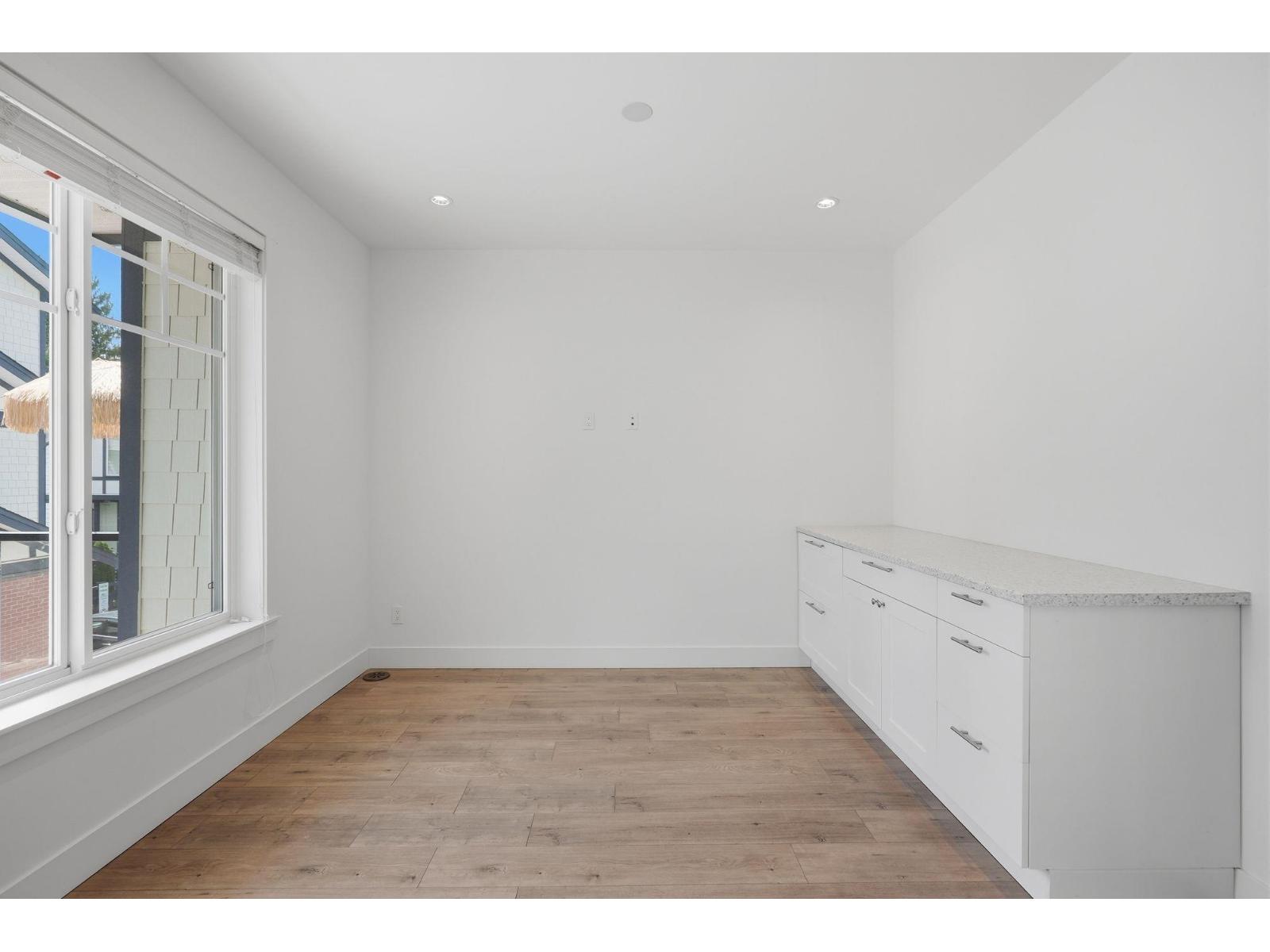 17 11188 72 AVENUE, Delta