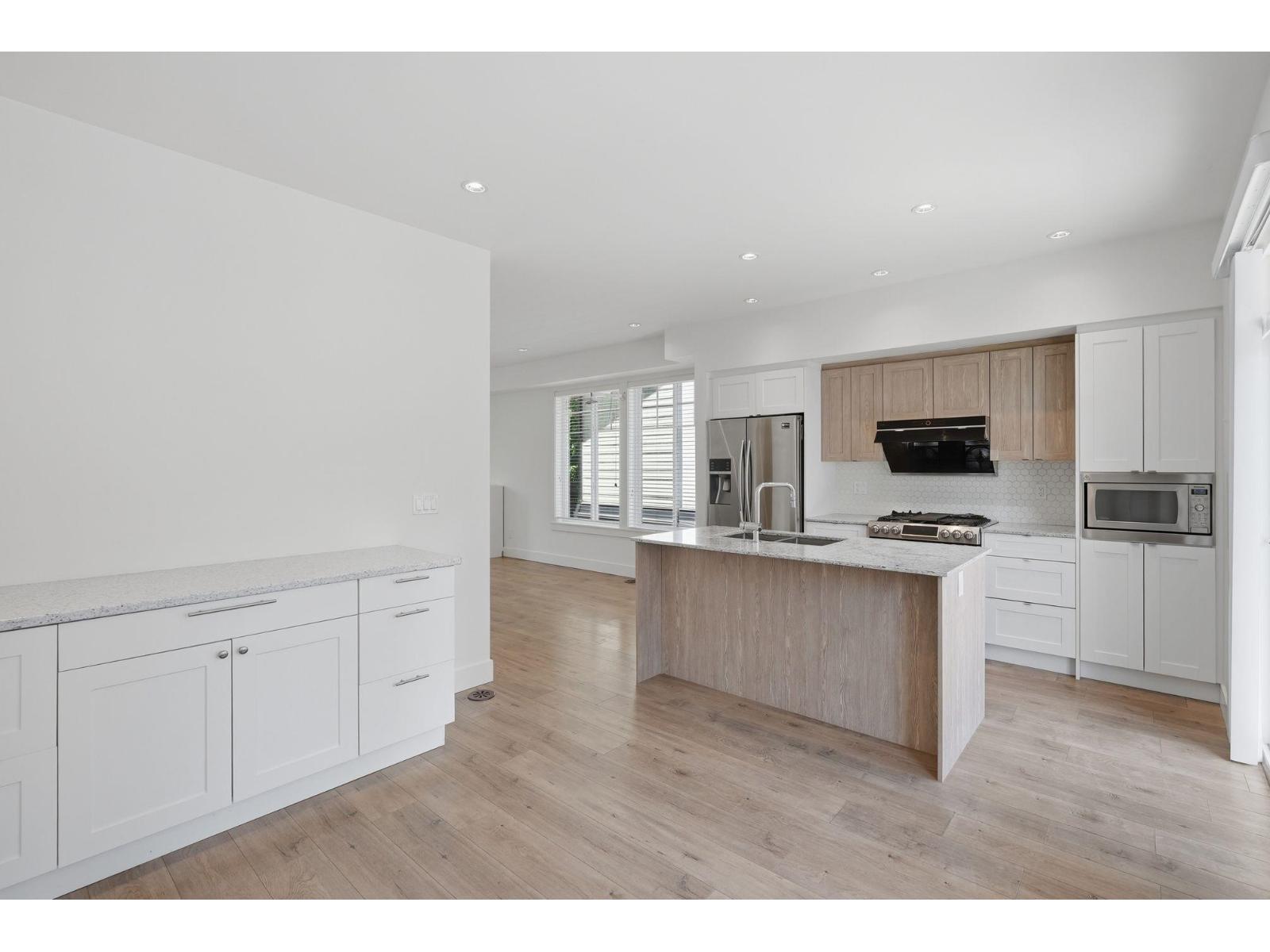17 11188 72 AVENUE, Delta