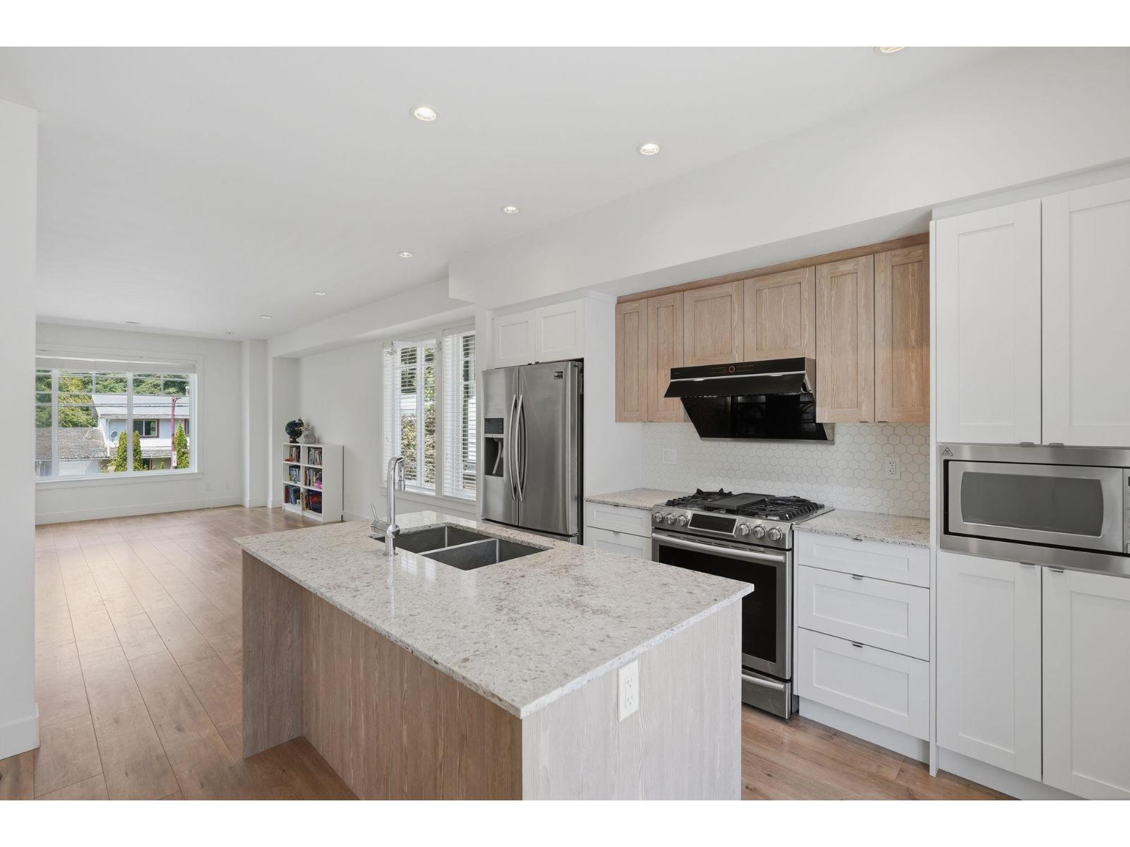 17 11188 72 AVENUE, Delta