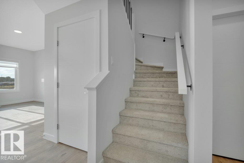 788 Bank DR - 22