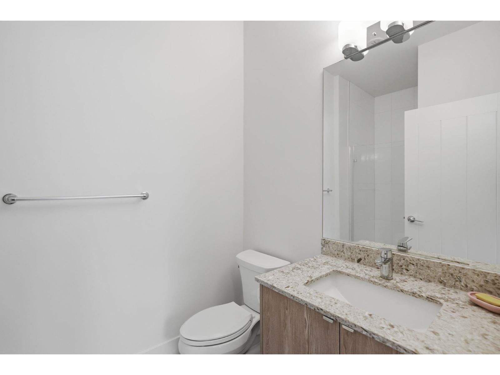17 11188 72 AVENUE, Delta