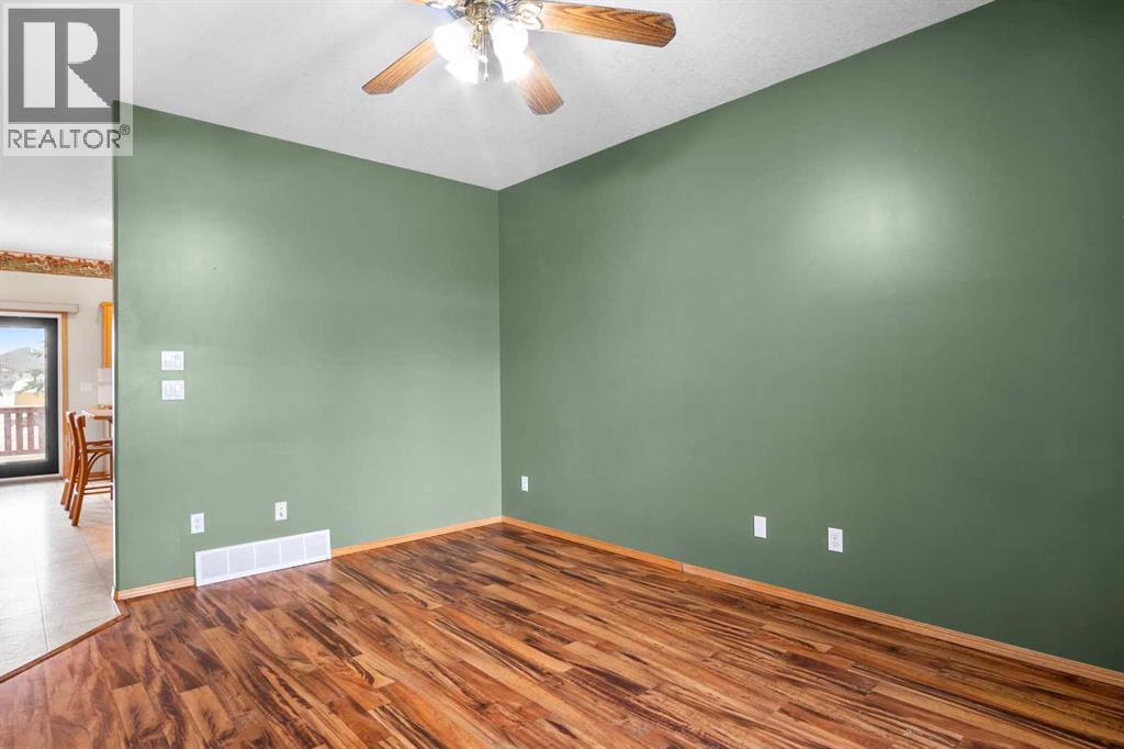 122 Carriage Lane Road - 11