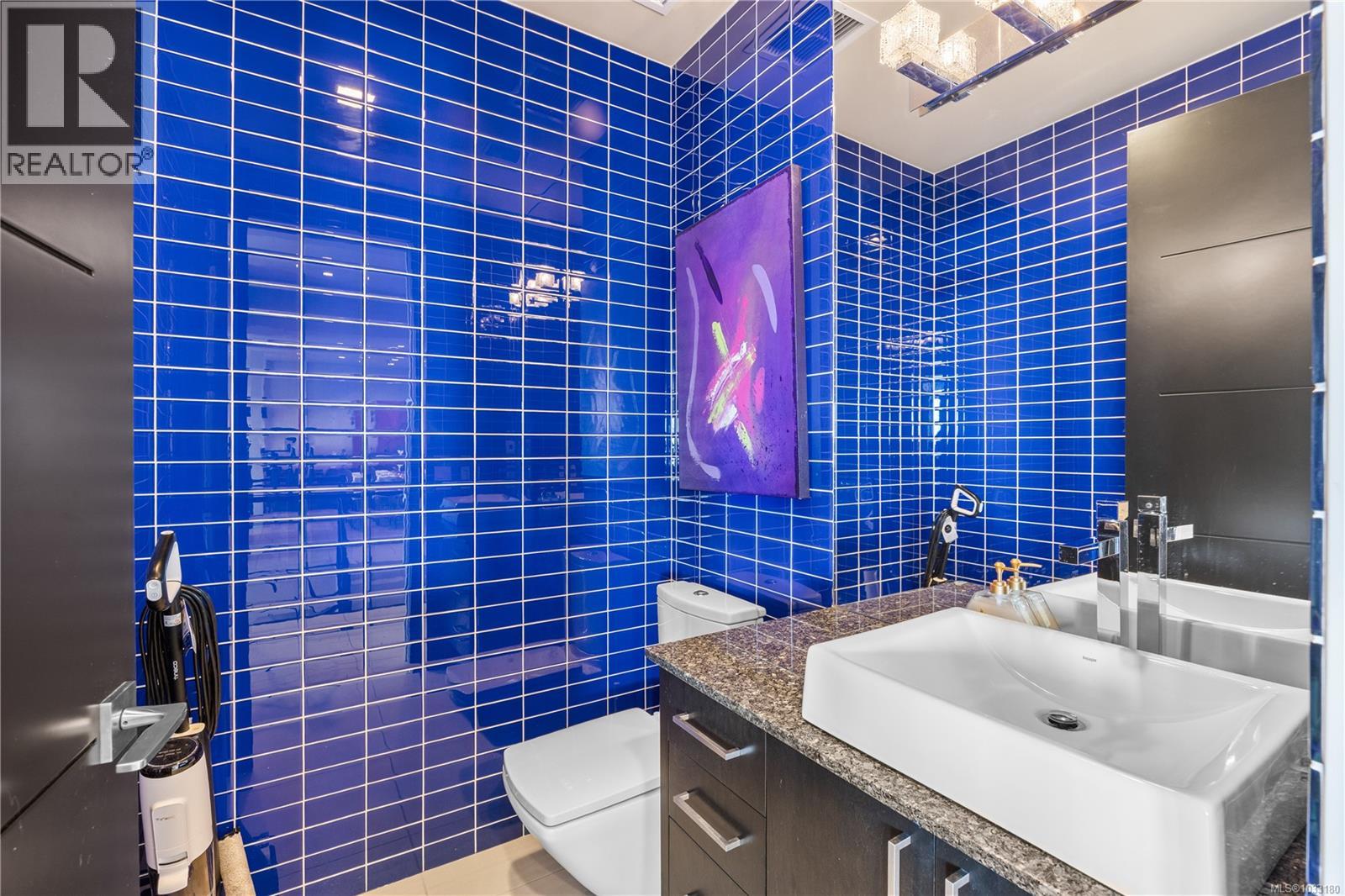 3716 Belaire Dr - 34