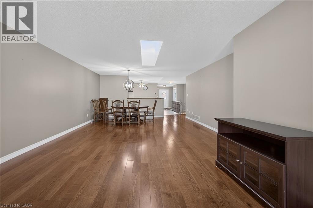 #34 30 BRAEMAR Avenue - 19