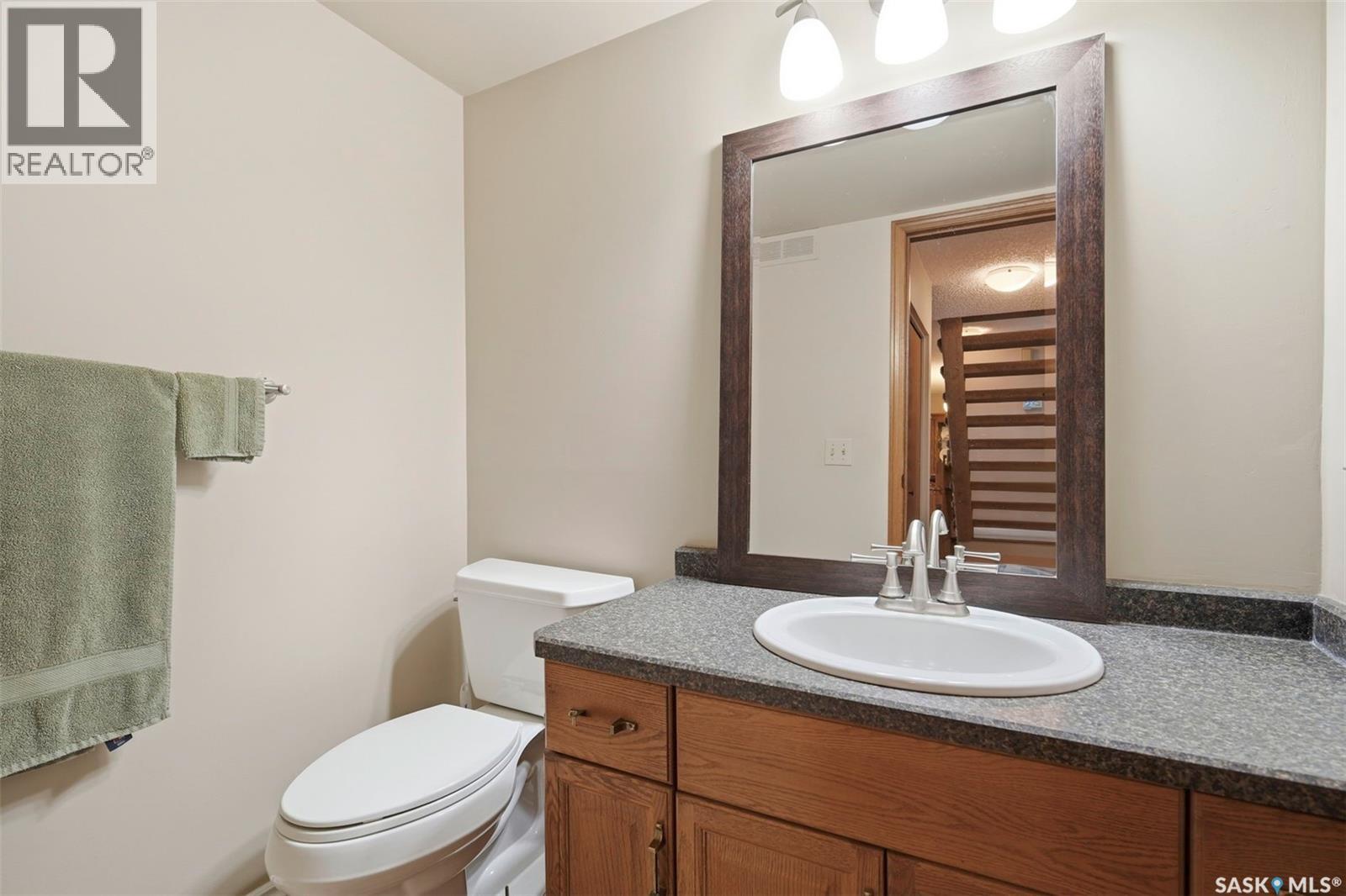 547 Whitewood CRESCENT — photo 15