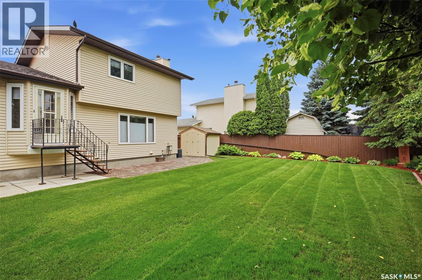 547 Whitewood CRESCENT — photo 37