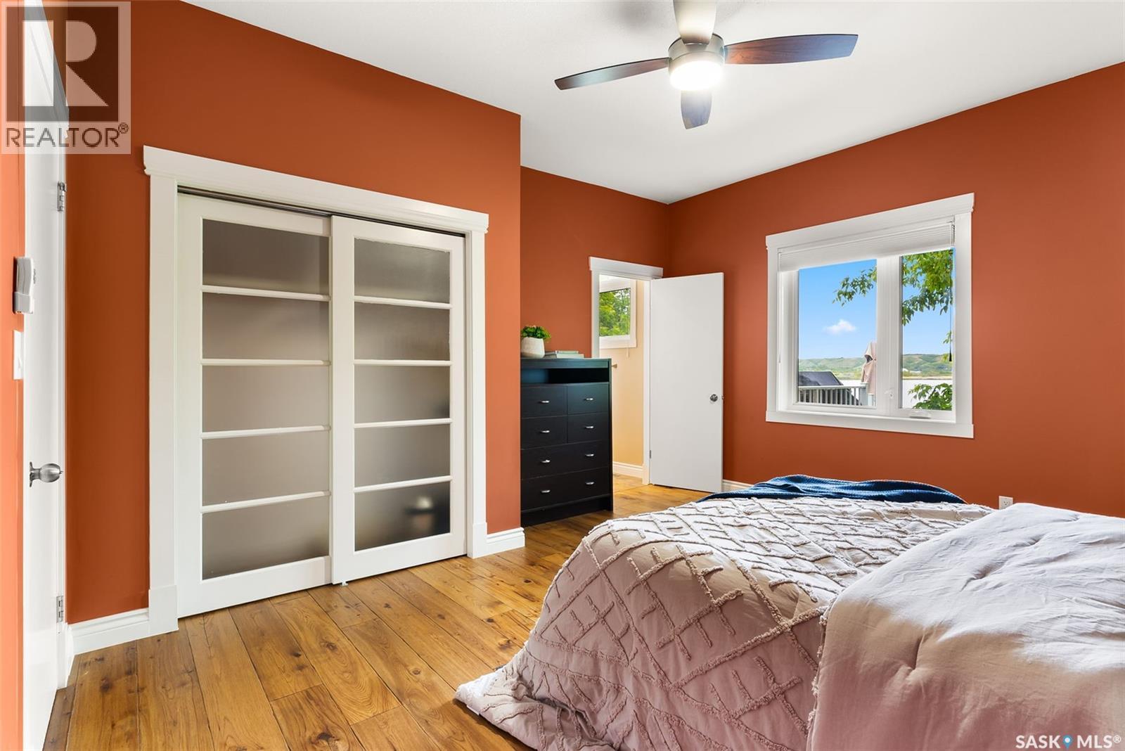 819 Sioux AVENUE S - 15