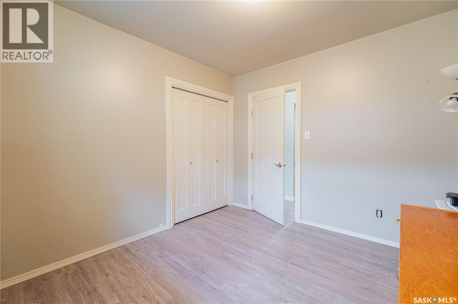 1014 Hopkins CRESCENT - 17