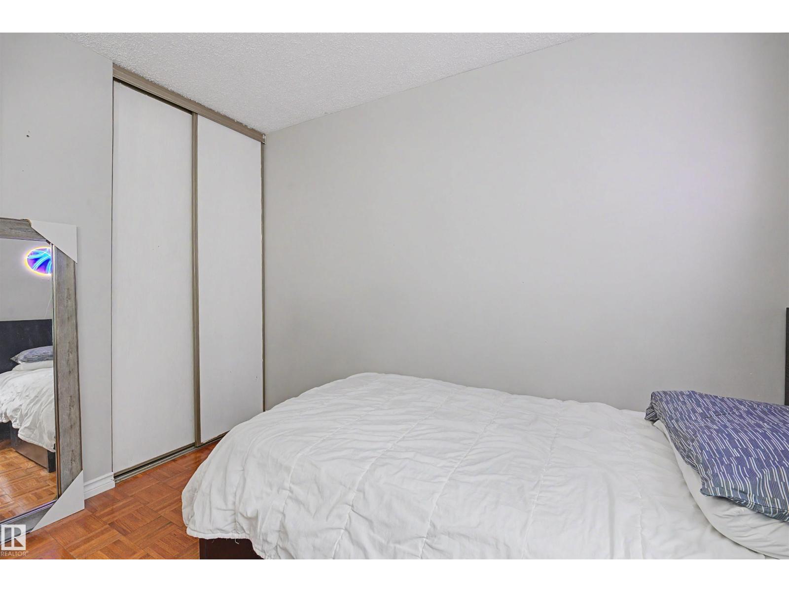 5420 146 AV NW - 32
