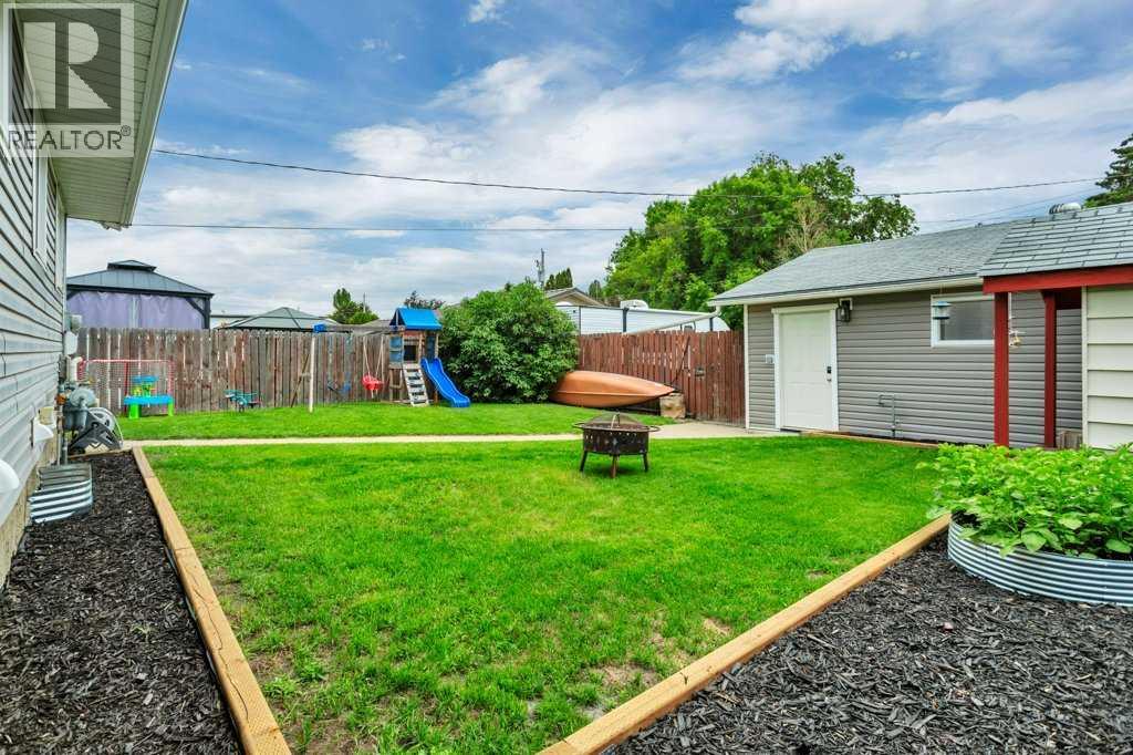 Listing photo – 4805 Womacks Road, Blackfalds