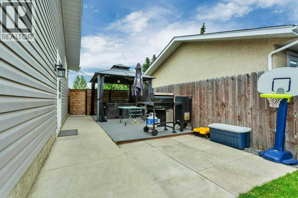 Listing photo – 4805 Womacks Road, Blackfalds