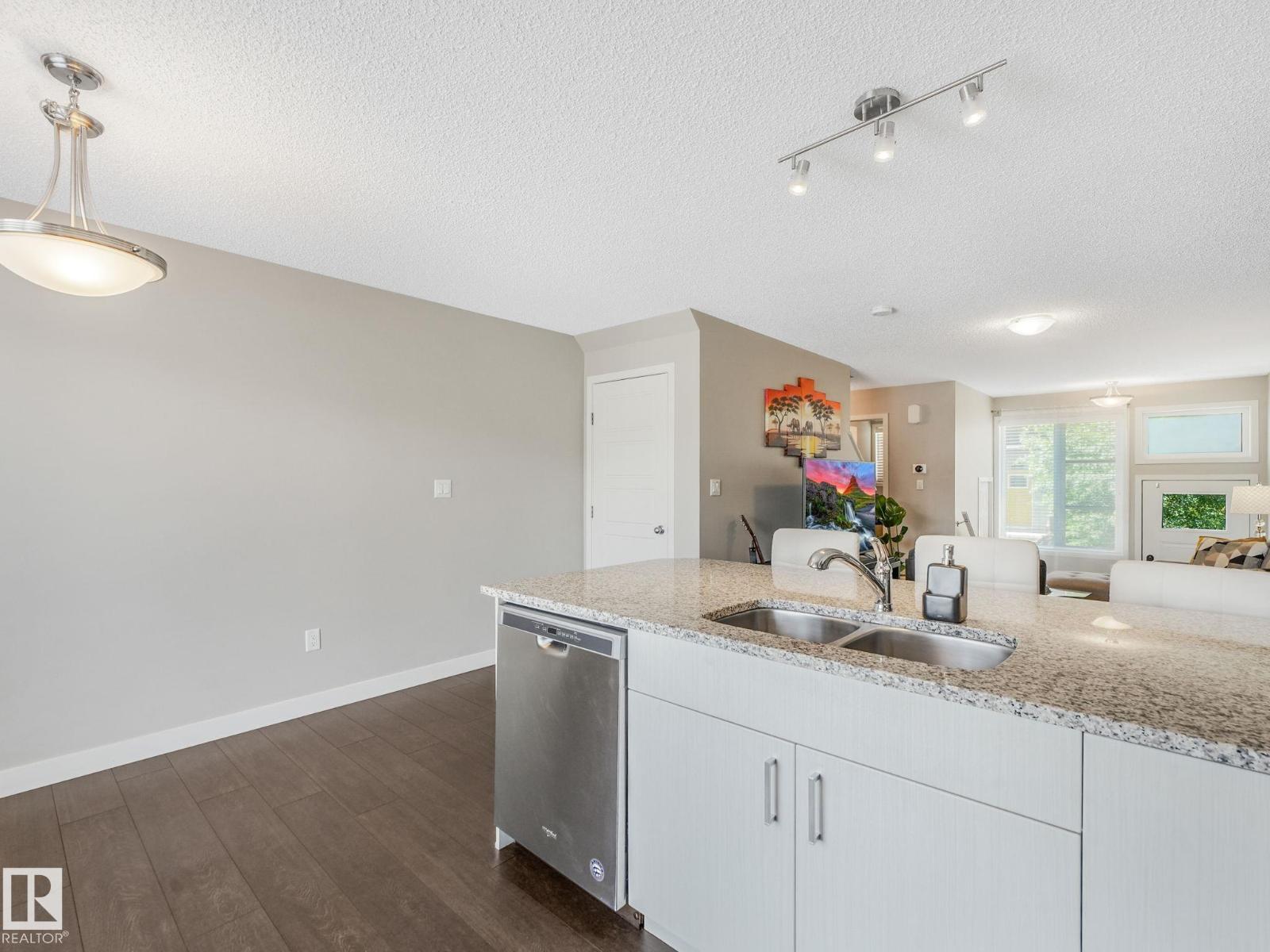 #55 4470 PROWSE RD SW - 17