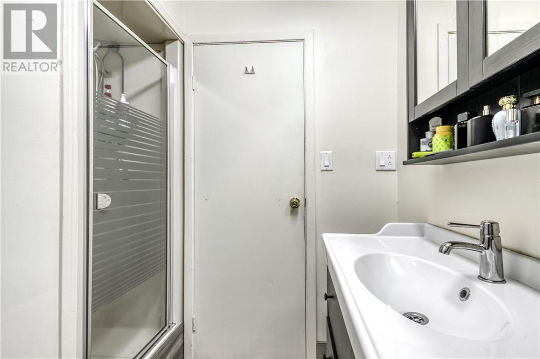 265 Montcalm Avenue - 41