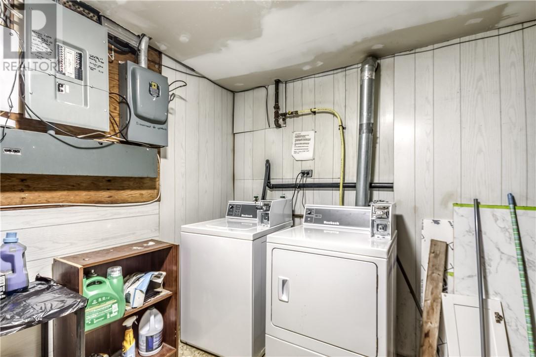 265 Montcalm Avenue - Image 57