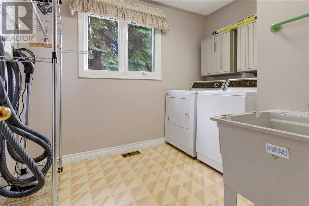 494 Helens Point - 24