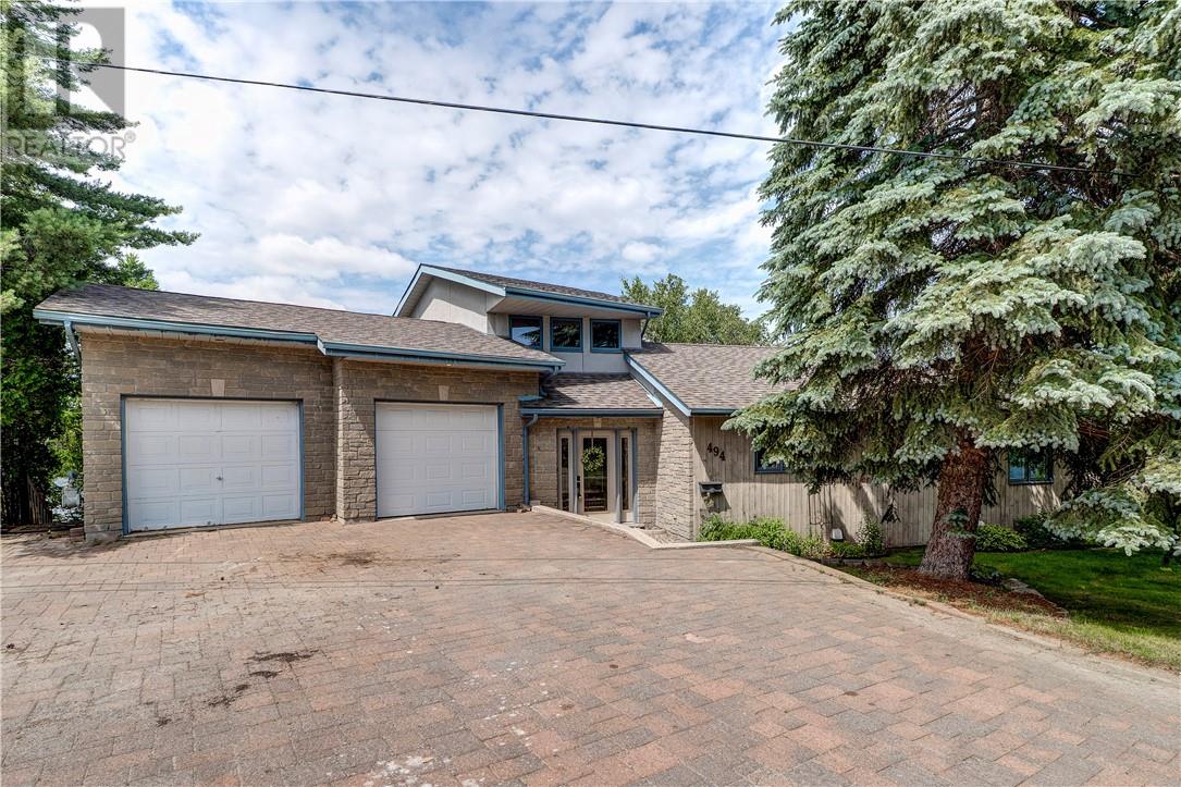 494 Helens Point - 3
