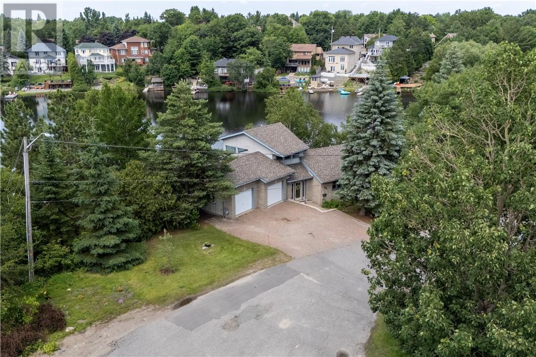 494 Helens Point - 35